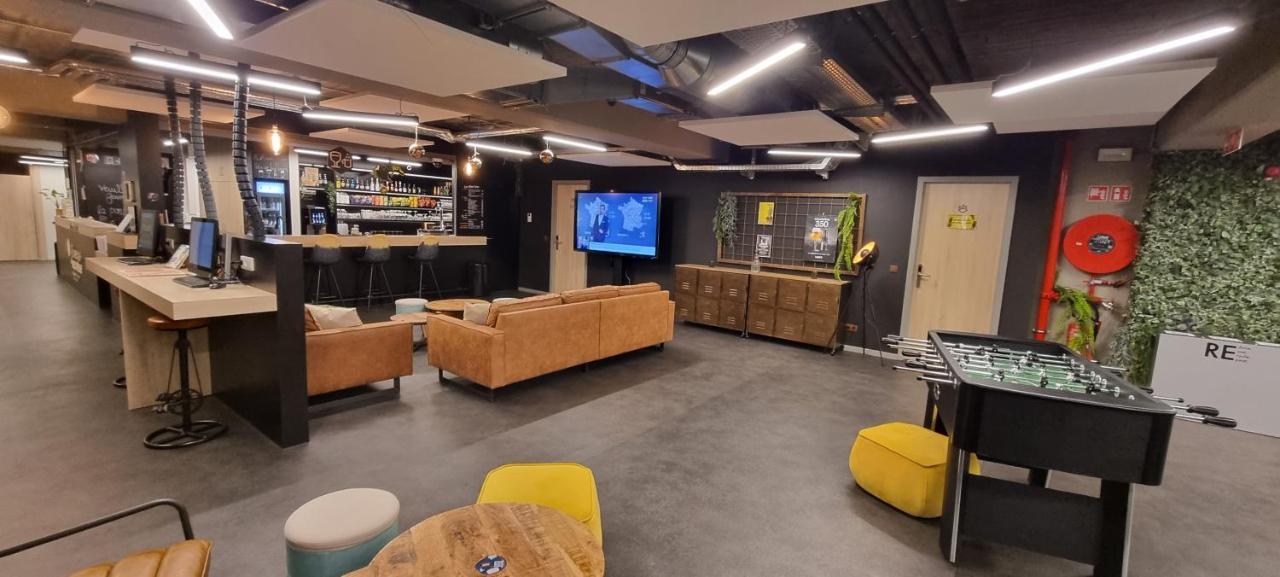 Auberge Jeunesse Charleroi Youth Hostel Eksteriør billede