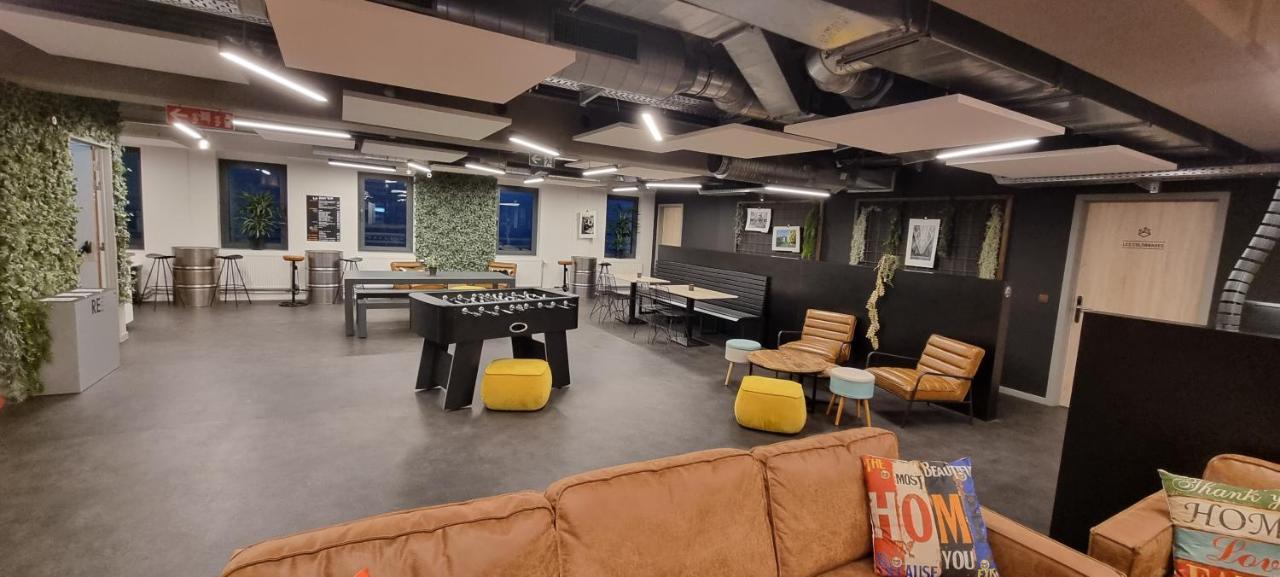 Auberge Jeunesse Charleroi Youth Hostel Eksteriør billede